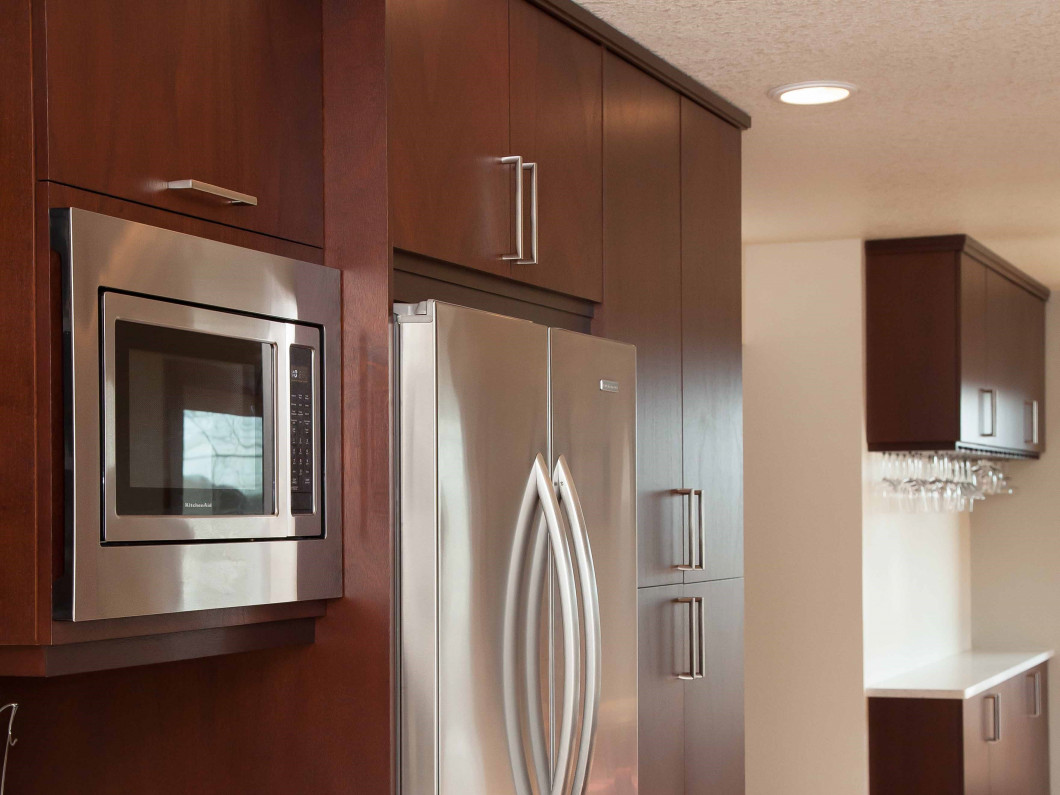 Buying Custom Cabinetry to Improve Your Kitchen